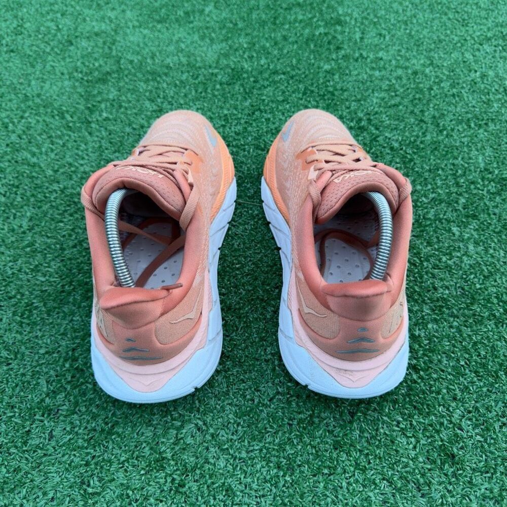 HOKA ONE ONE ARAHI 6 - Women’s Running Shoes - SIZE 6.5B - Picture 4 of 10